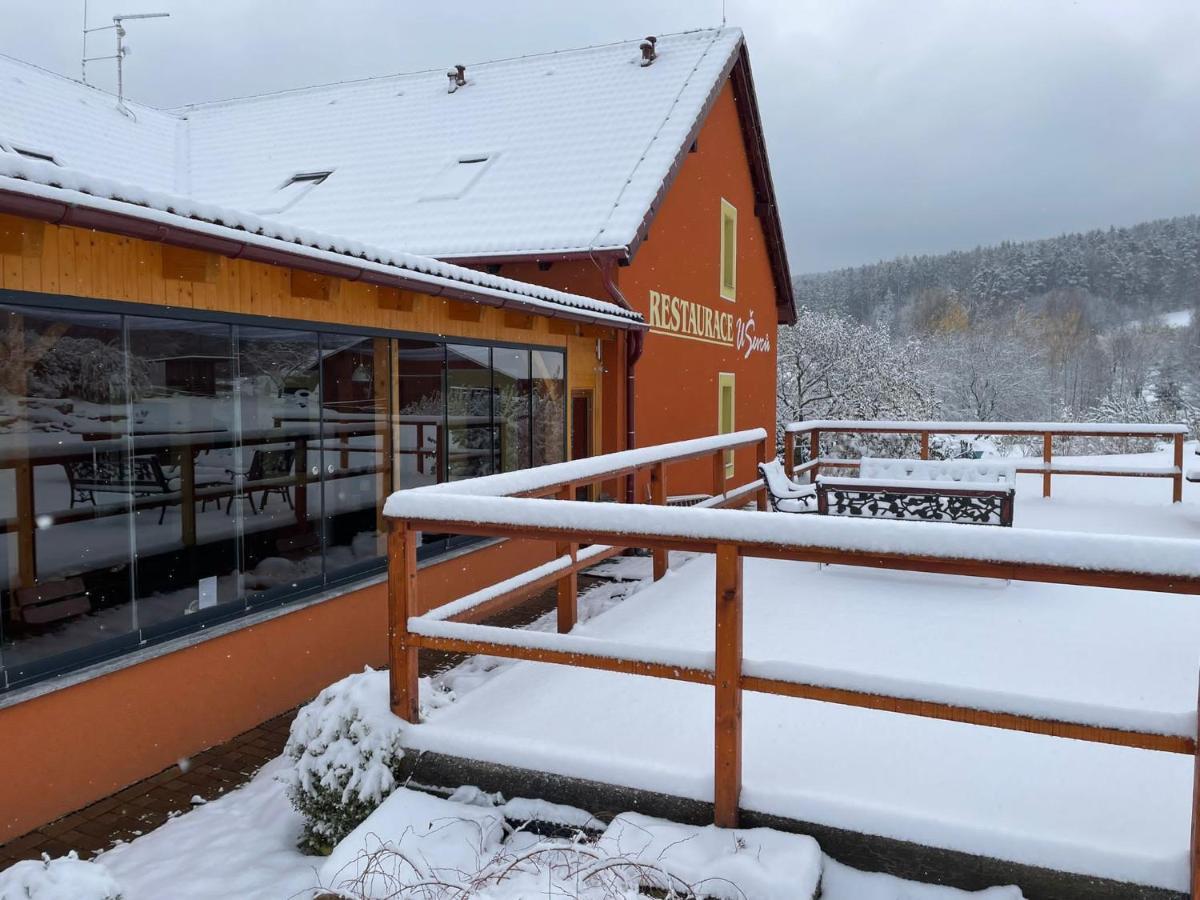 Hotel Penzion u Sevcu Holubov Esterno foto